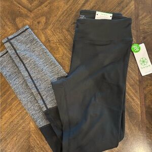 GAIAM Black and Gray Leggings for Active Wear